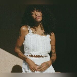 DOEN Ari Top Tank Embroidered in White (Salt) Size Small